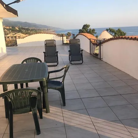 La Terrazza Di Brancaccio's House Summer